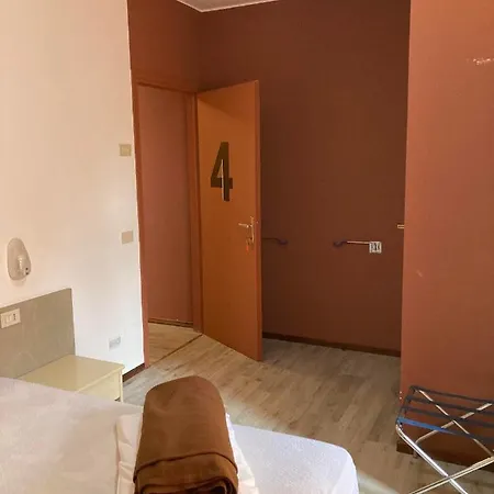 Route77 Hostel