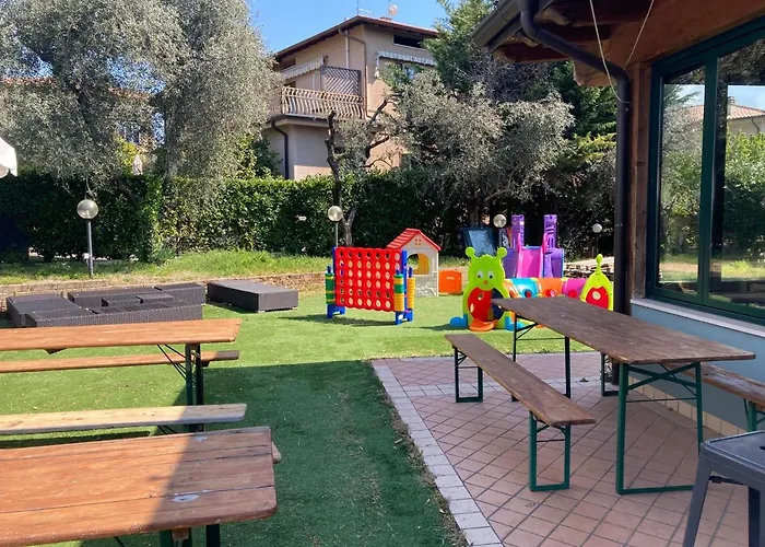 Route77 Hostel Toscolano Maderno